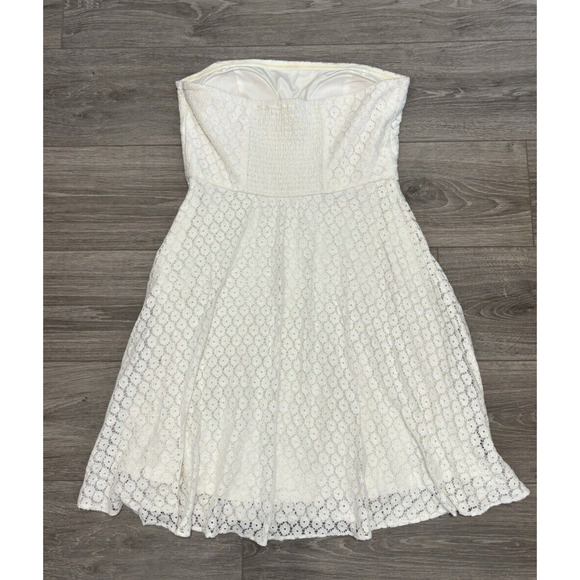 Betsy Johnson Dress Strapless Fit & Flare White Cocktail Wedding Shower Size 12‎ - Picture 1 of 7